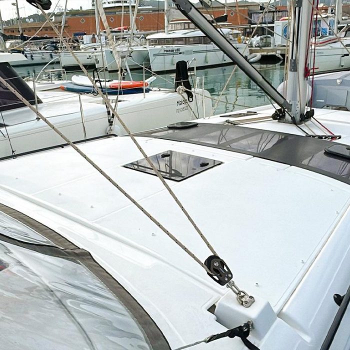 AN | Dufour 470 photo 10