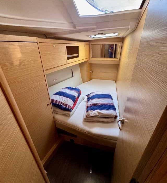 Icarus | Dufour 470 photo 12