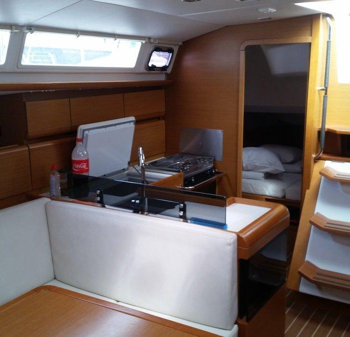 Libera | Sun Odyssey 439 photo 8