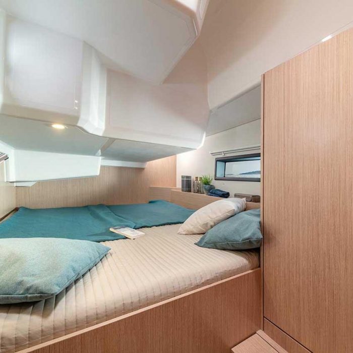 Sea Breeze | Bavaria C42 Style photo 11