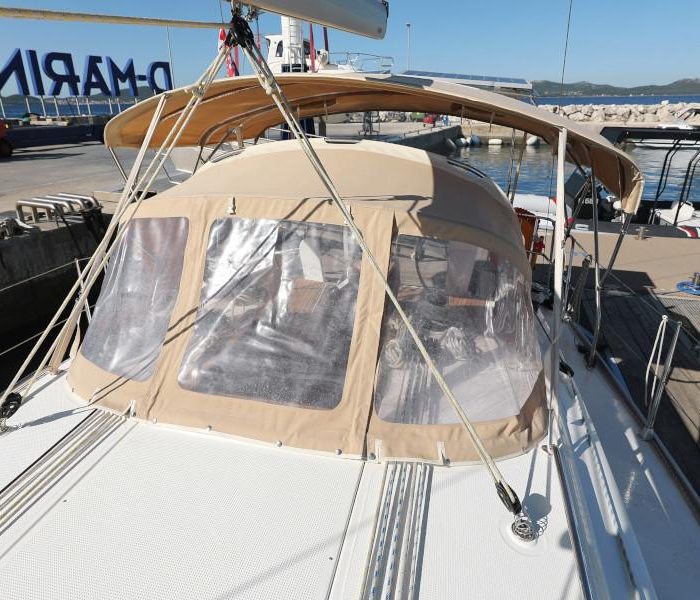 Lupe | Bavaria Cruiser 37 photo 19