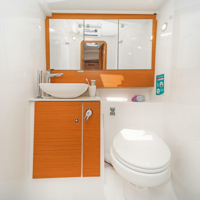 Hierax | Dufour 430 photo 13