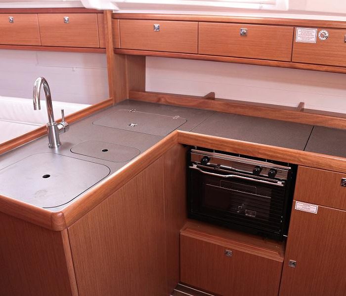 Andrea | Bavaria Cruiser 37 photo 9