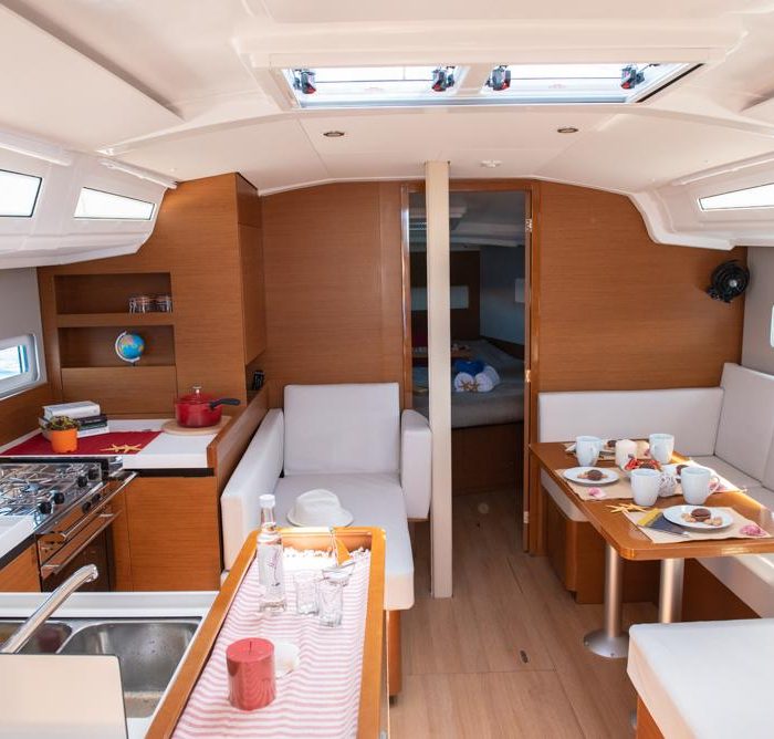 Marianna | Sun Odyssey 410 photo 58