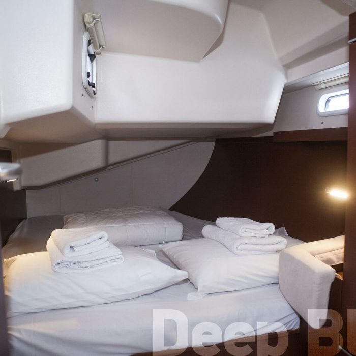 Deep Blue | Hanse 415 photo 25