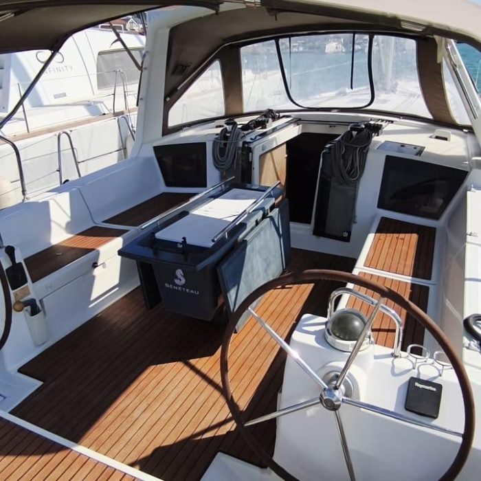 Zeppelin | Oceanis 45 photo 4