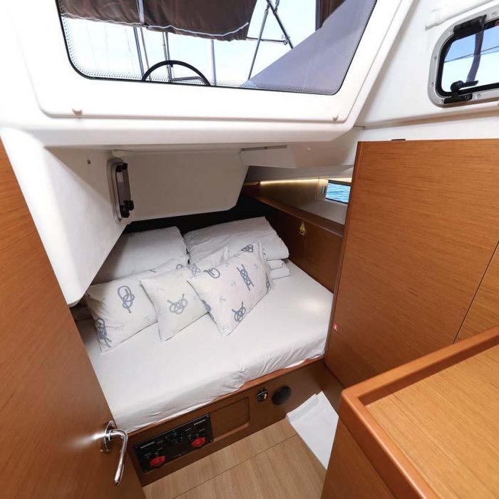 Pollux | Sun Odyssey 490 photo 11