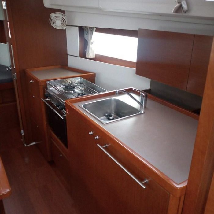 Beghe | Oceanis 350 photo 9