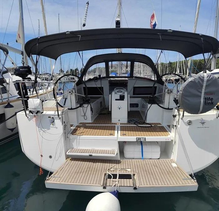 Greta | Sun Odyssey 440 photo 2