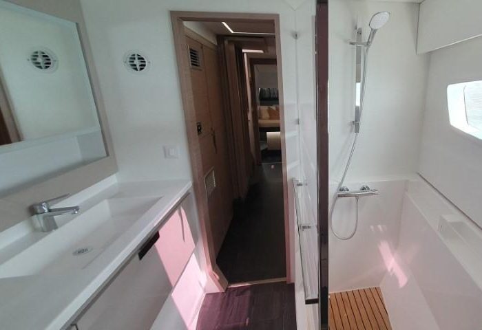 Dreamcatcher | Fountaine Pajot Elba 45 photo 16
