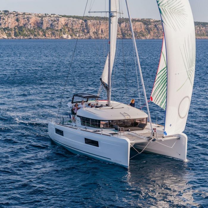 OCEAN KING | Lagoon 40 photo 1