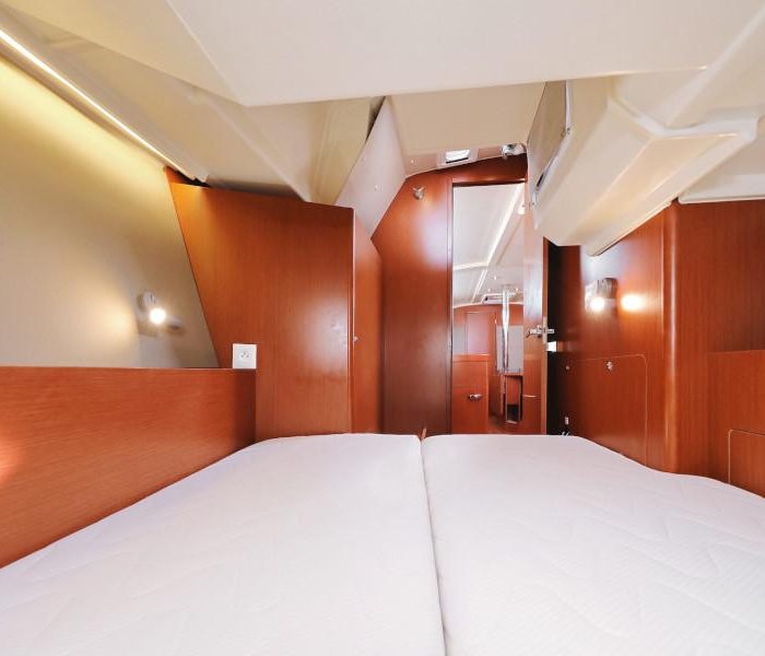 Seven | Oceanis 41.1 photo 93