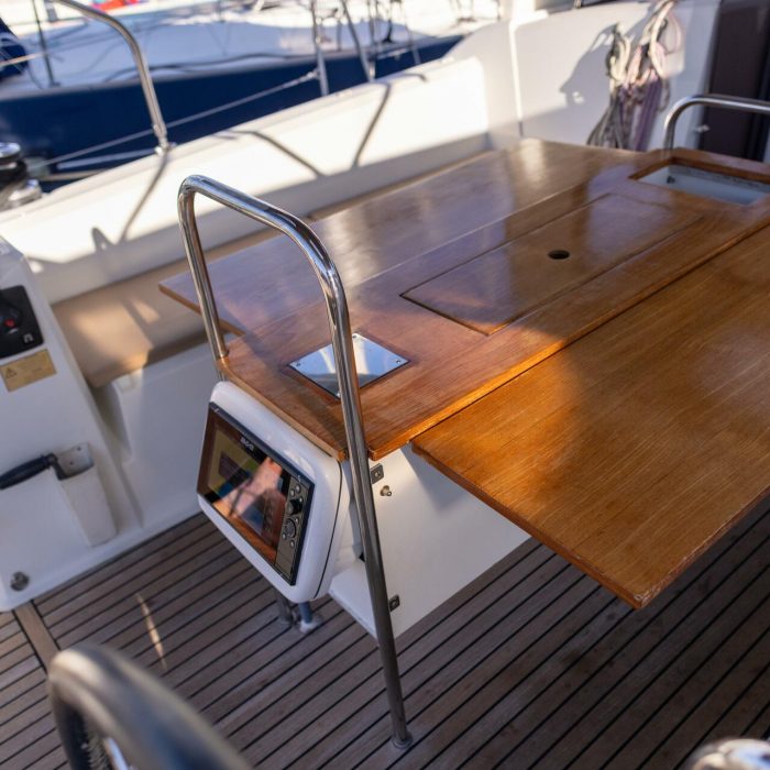 Moin | Oceanis 38 photo 4 Moin | Oceanis 38 photo 4