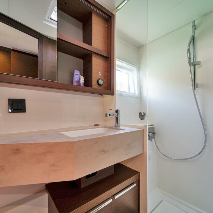 White Pearl | Lagoon 46 photo 40