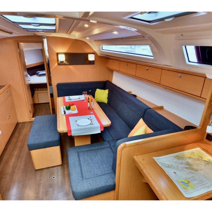Stella | Bavaria Cruiser 41 photo 3