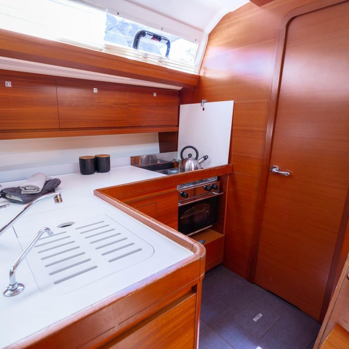Apus | Dufour 412 Grand Large photo 13