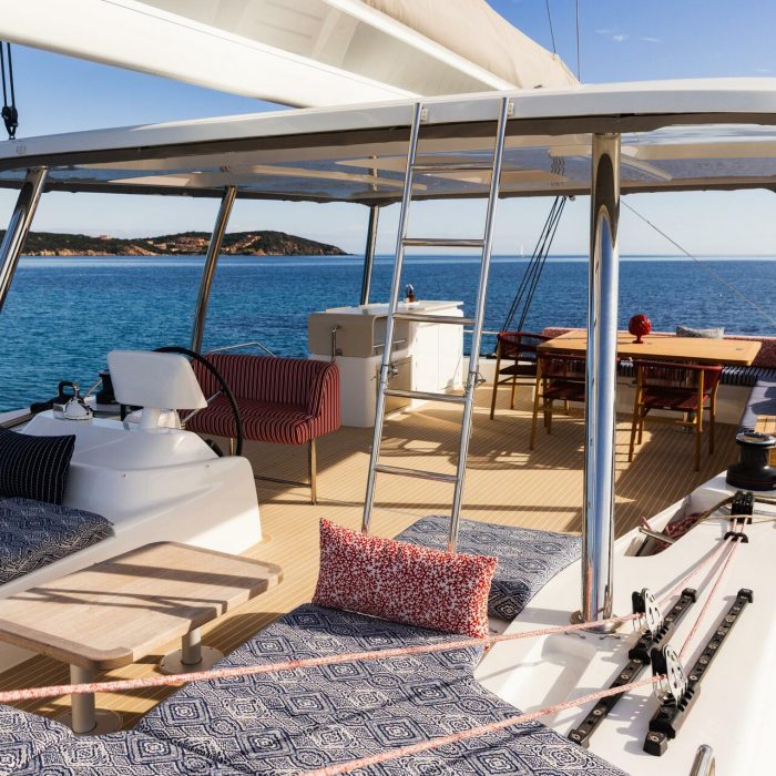 Nama | Lagoon 60 photo 16