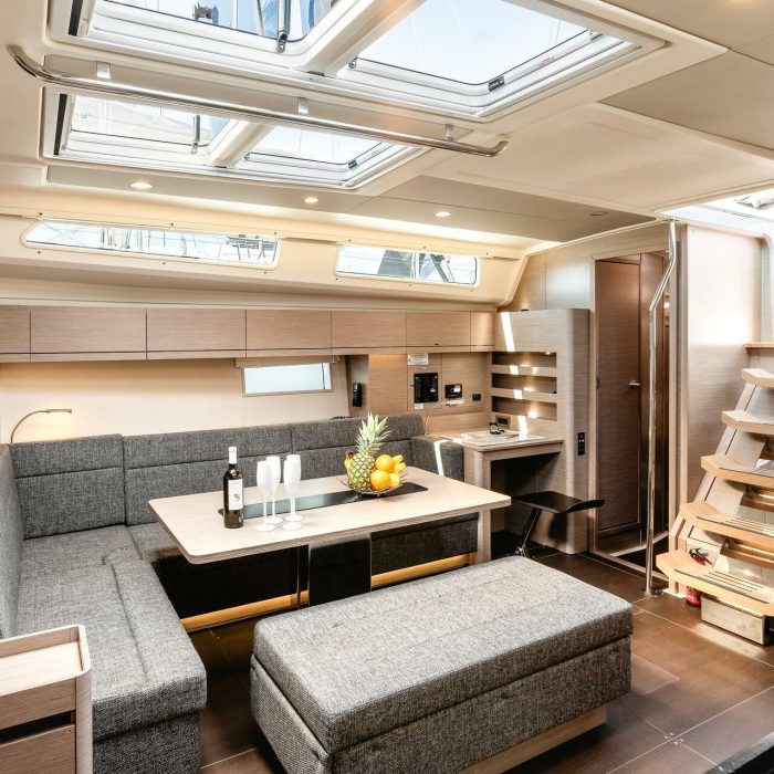 Ladies G | Hanse 508 photo 13