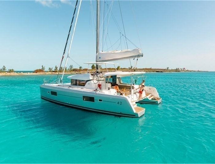 Marina III | Lagoon 42 photo 4