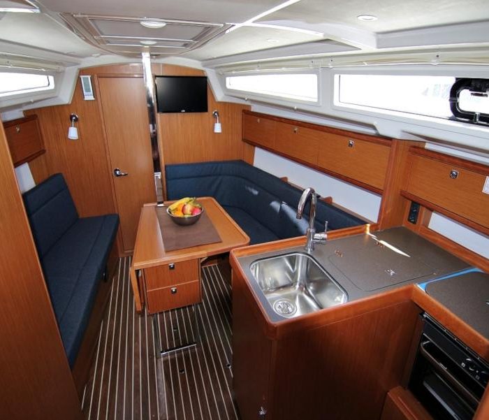 Vita | Bavaria Cruiser 34 photo 7
