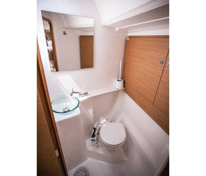 LISABET (new sails 2024., air condition) | Dufour 460 Grand Large photo 19