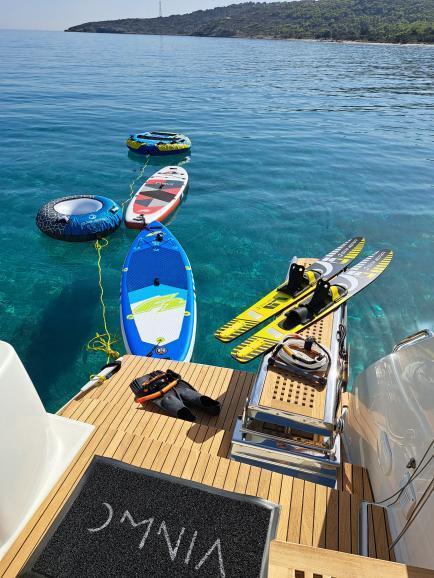 Omnia | Lagoon 46 photo 14