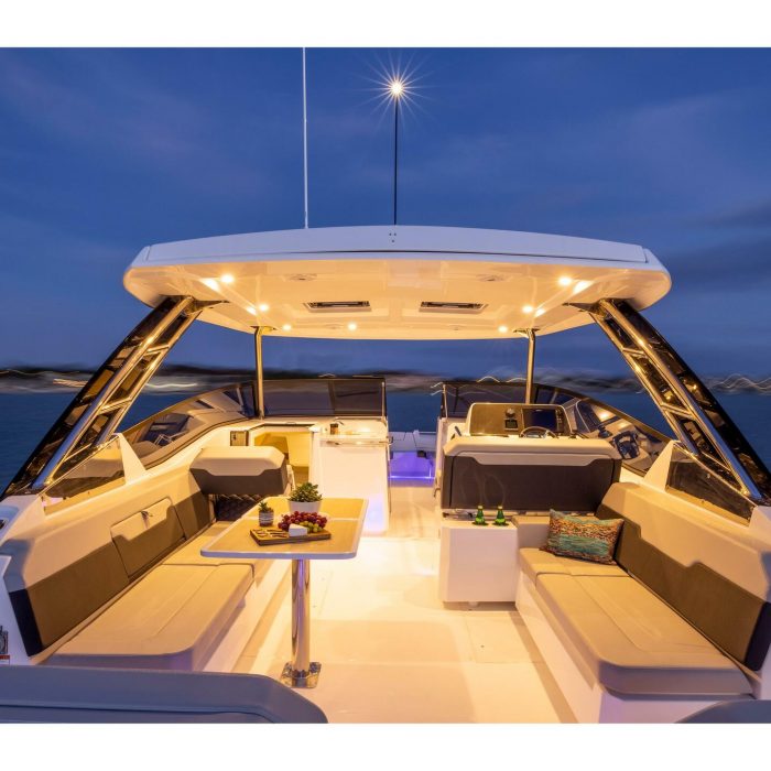 Batcat | Aquila 32 Sport photo 3