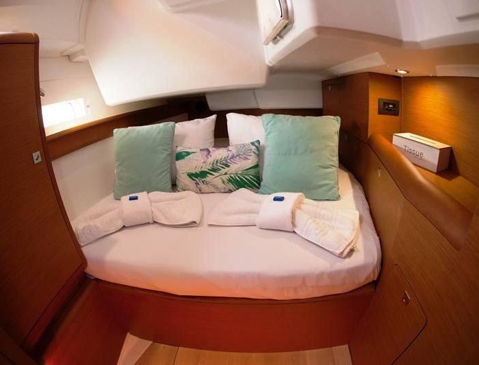 Mayflower | Sun Odyssey 519 photo 16