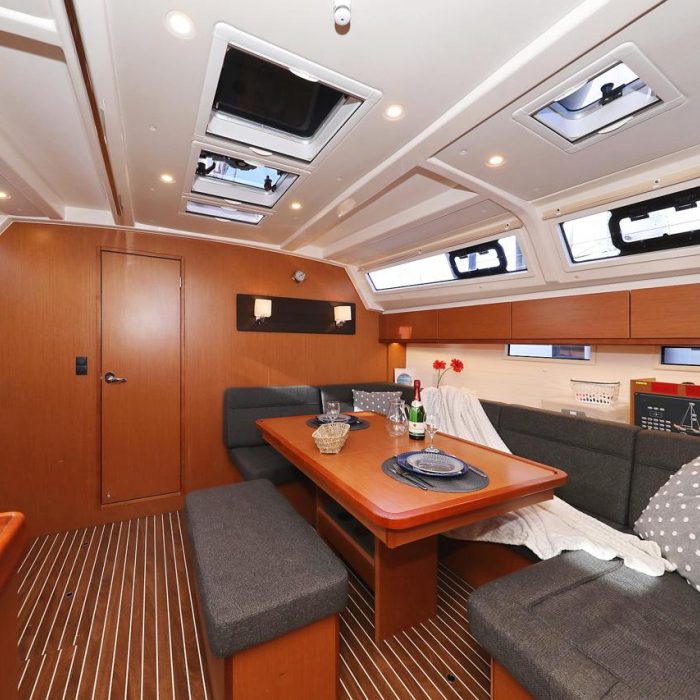 Neo Star V | Bavaria Cruiser 46 photo 9