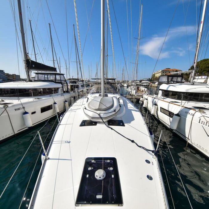 FAT BOY | Bavaria Cruiser 56 photo 7