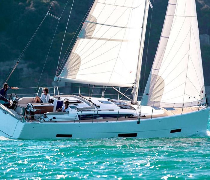 Barone | Dufour 390 Grand Large photo 1