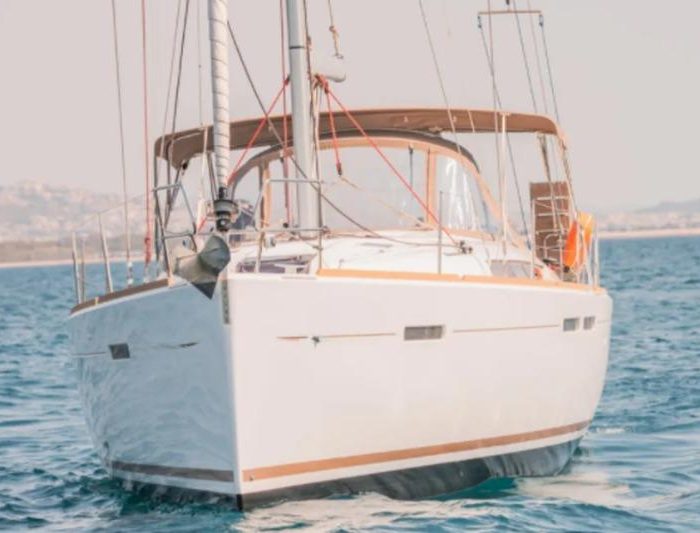 Sante | Sun Odyssey 449 photo 4