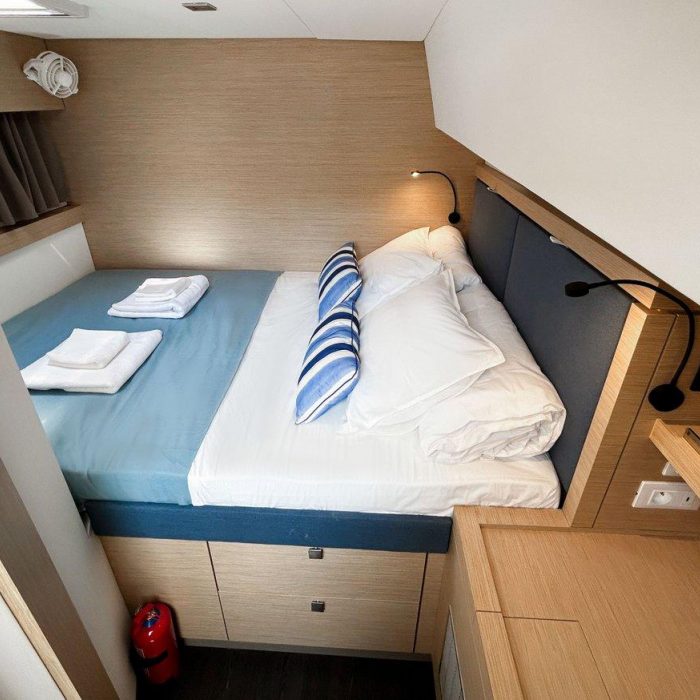 Angara | Fountaine Pajot Tanna 47 photo 26