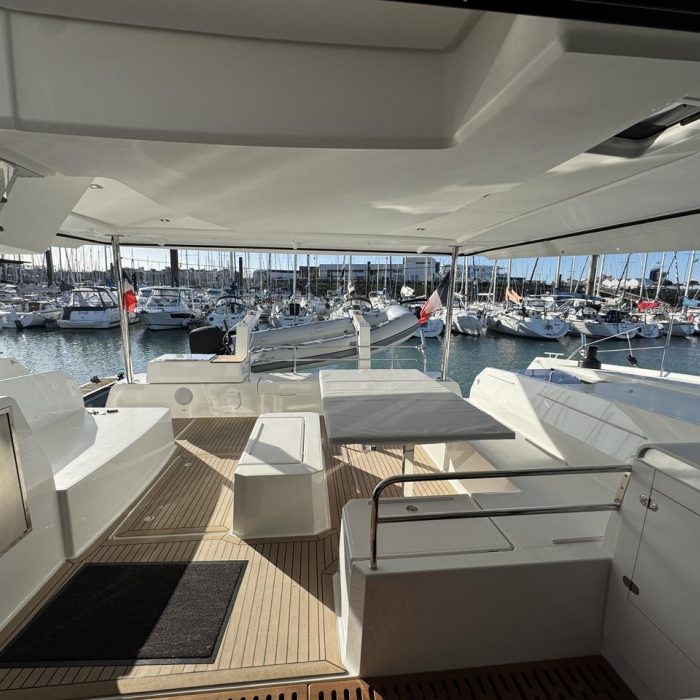 Maeva | Fountaine Pajot Aura 51 photo 11
