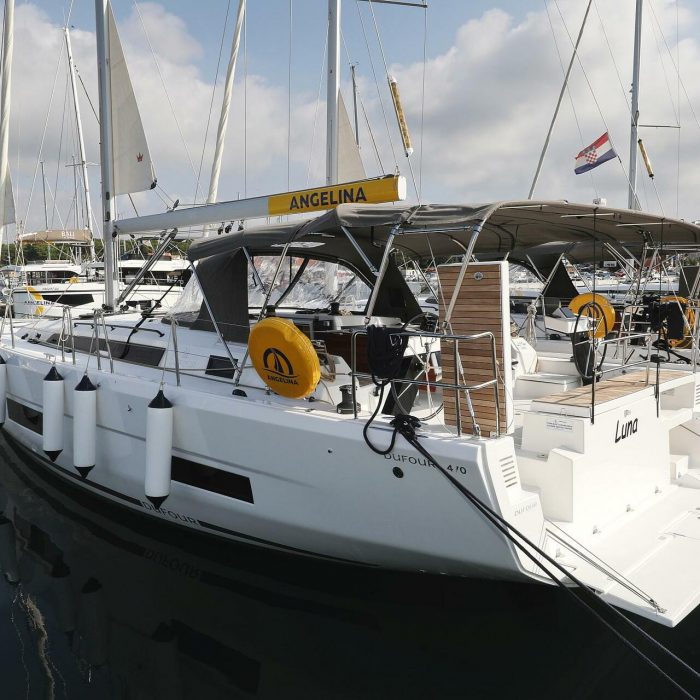 Luna | Dufour 470 photo 9
