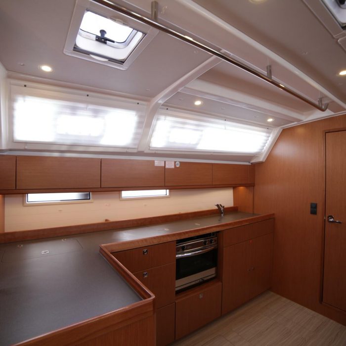 Sail Leo | Bavaria Cruiser 46 photo 7