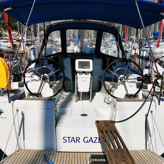 Star Gazer | Sun Odyssey 419 photo 4