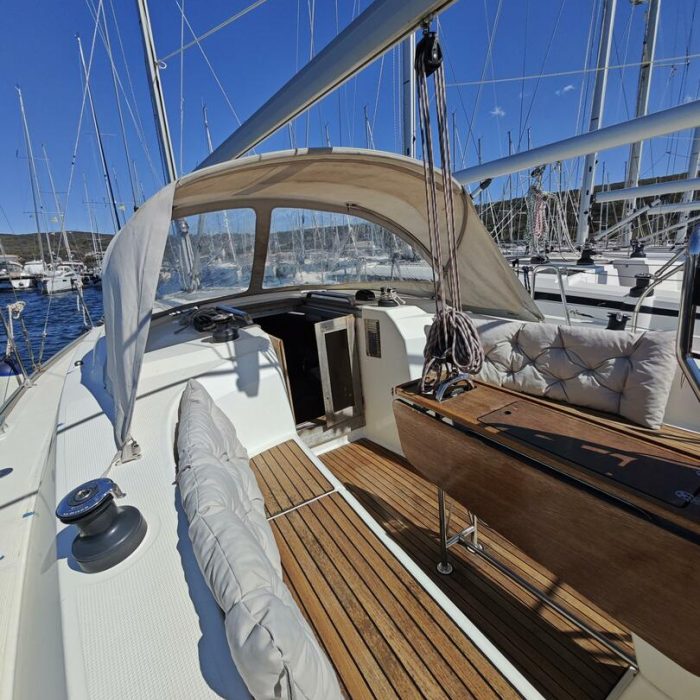 Pulenat | Bavaria Cruiser 33 photo 9