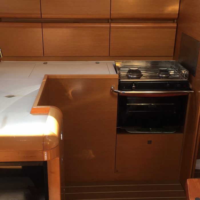 Kontiki | Sun Odyssey 439 photo 10