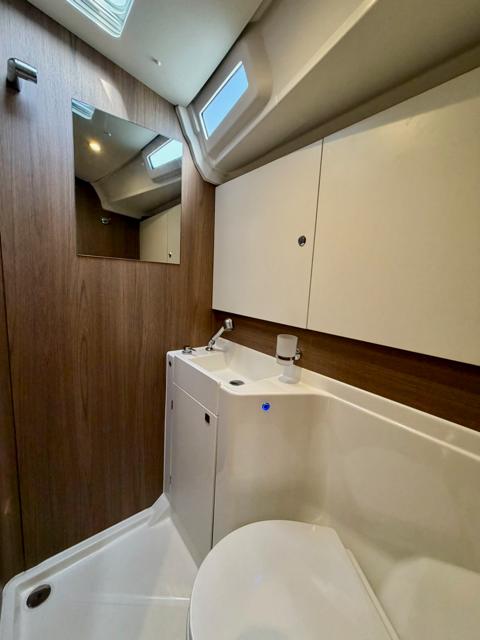 Source Adage | Sun Odyssey 455 photo 4