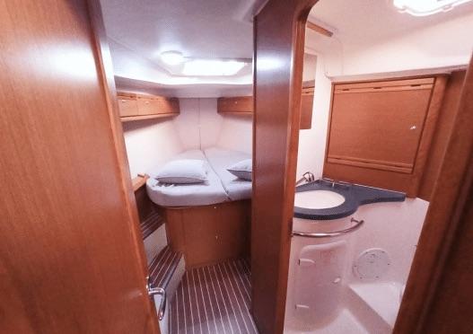 Santana | Bavaria Cruiser 40 photo 7