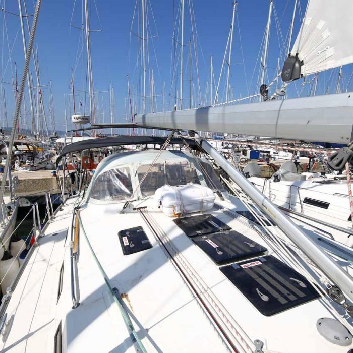 Julia III | Bavaria Cruiser 45 photo 3