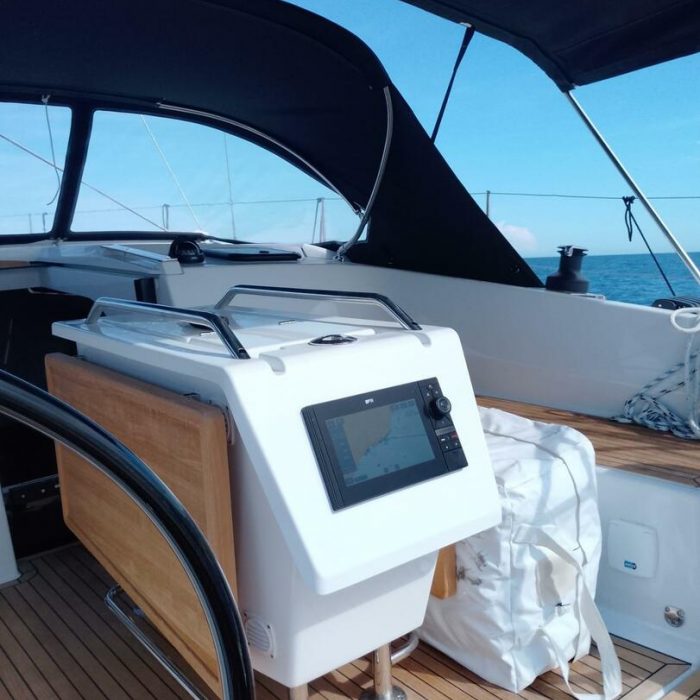 Valentina | Hanse 360 photo 6