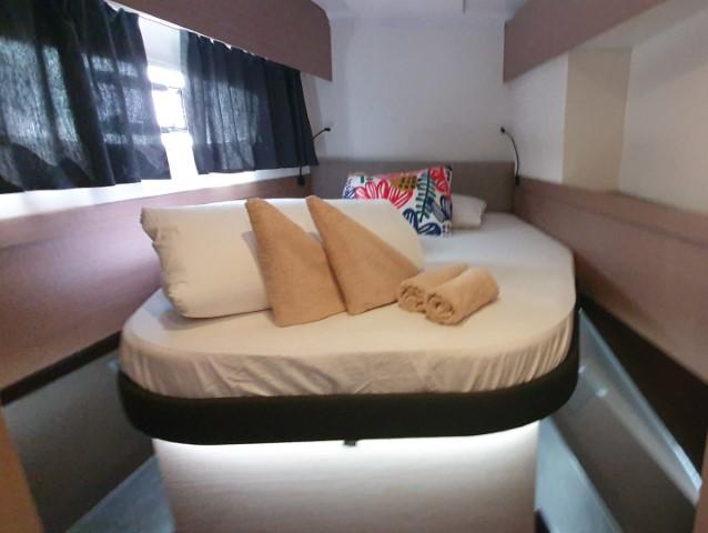 Crazy Diamond | Fountaine Pajot Astrea 42 photo 16