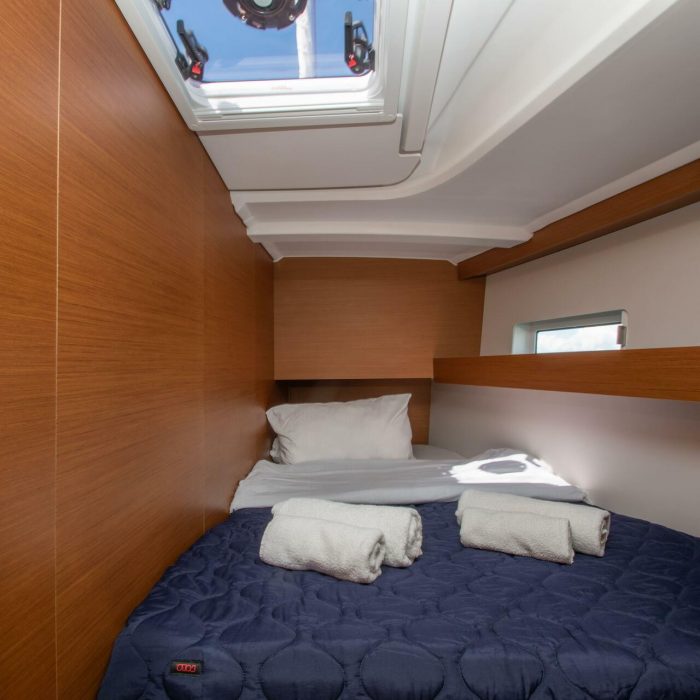 Knot | Sun Odyssey 490 photo 31