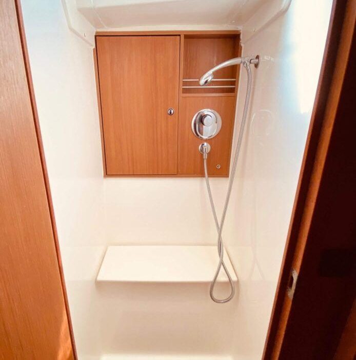 Rachelle | Bavaria Cruiser 45 photo 6