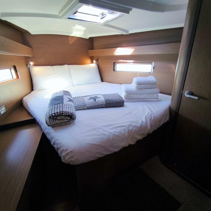 Avra | Oceanis 40.1 photo 17