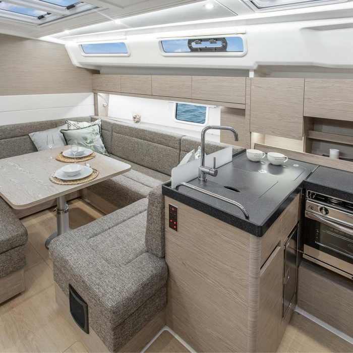 Nimbus | Hanse 458 photo 9