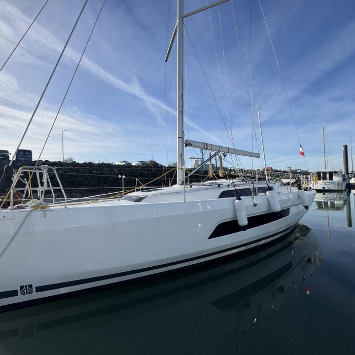 Rhapsody | Dufour 37 photo 3