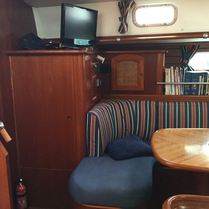 Tetina | Beneteau 50 photo 20